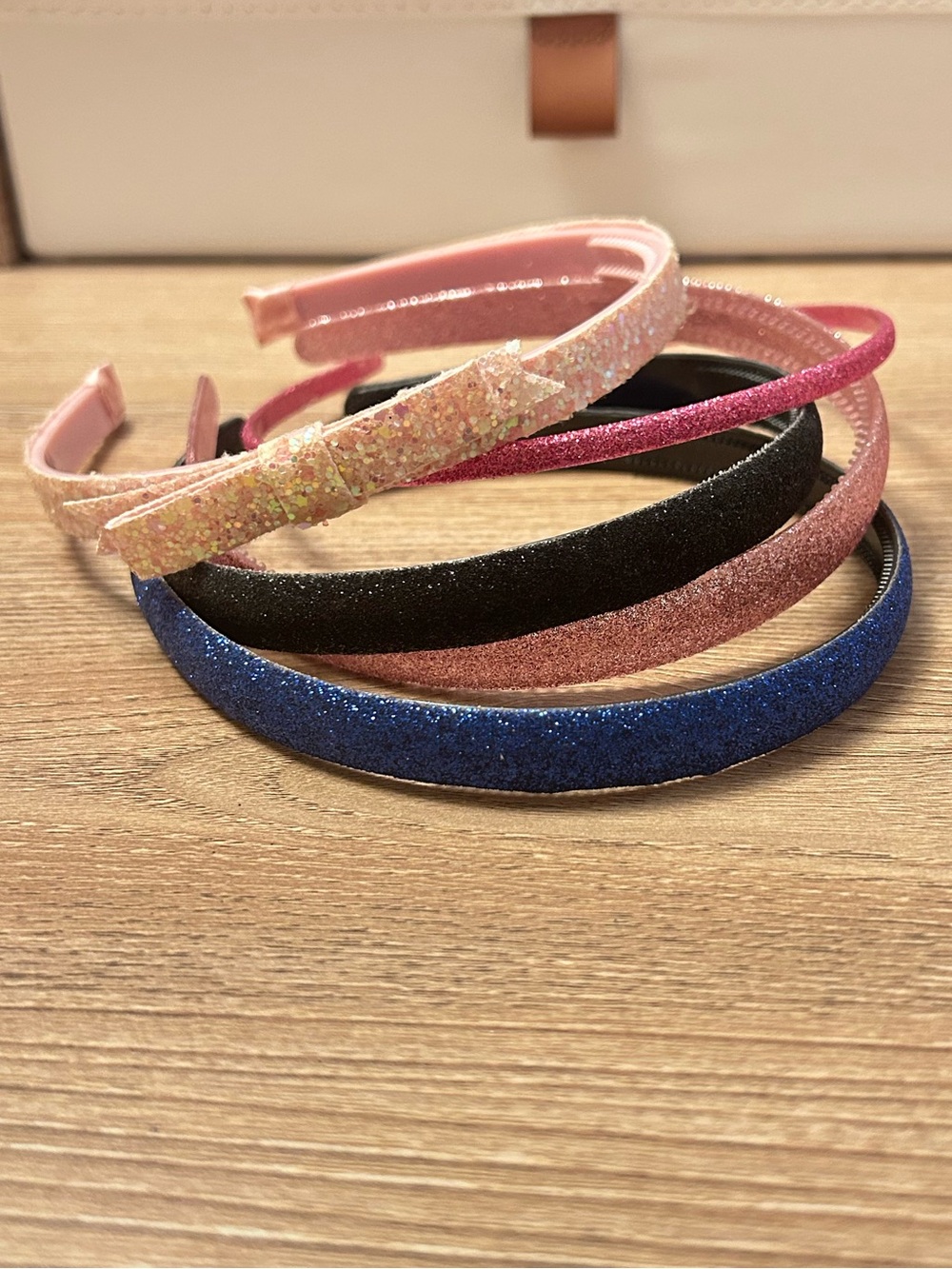 Kids Glitter Headband Set - Pink, Blue, Black, Light pink, Light pink with bow